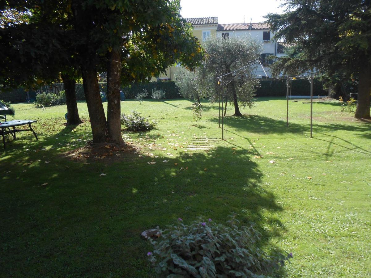 Casa Vacanze Orsi Lucca Eksteriør bilde